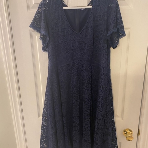Navy Lace Dress - Picture 2 of 4